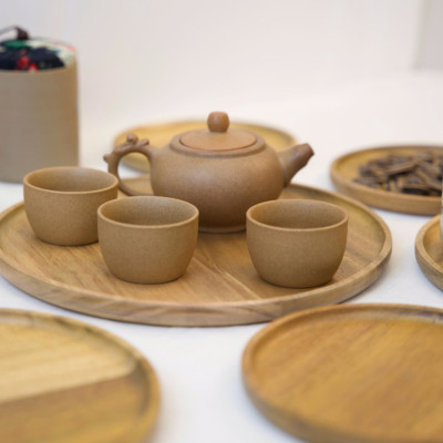 Khay gỗ keo đa năng hình tròn Vibasic, đa dạng kích thước, chụp hình decor đựng đồ trang trí