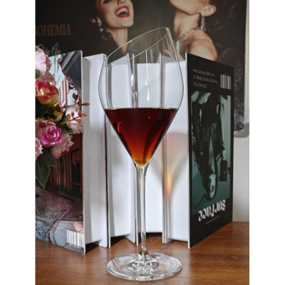1 cái ly pha lê vát cao cấp vát 700 ml Tiệp khắc