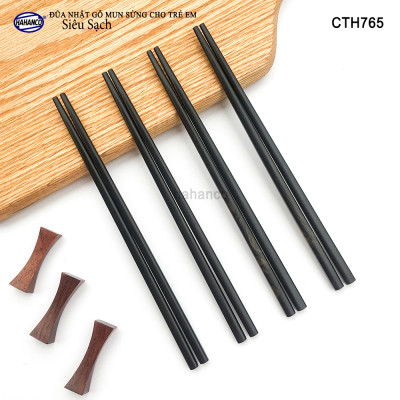 Đũa gỗ mun sừng VIP (1 đôi) xuất Nhật dành cho trẻ em - Tập làm quen với đũa - CTH765