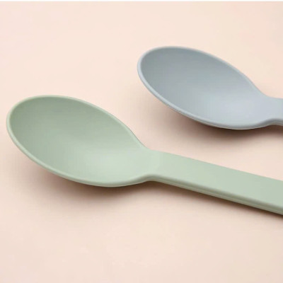 Bộ 04 thìa ăn Inochi Amori, thìa nhựa PP nguyên sinh, không BPA an toàn cho sức khỏe - Hàng chính hãng inochi ( Tặng kèm khăn lau tay pakasa)