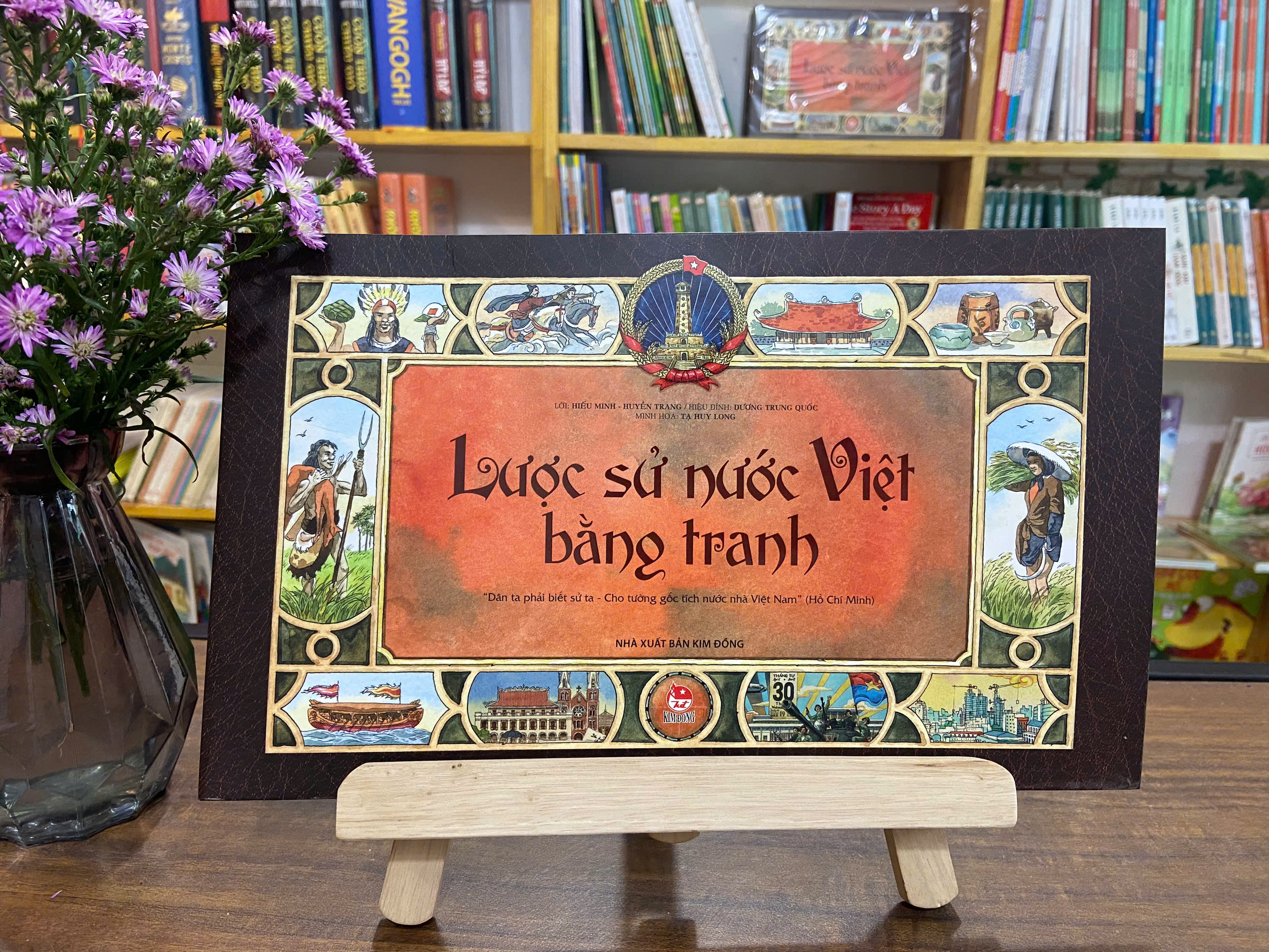 Lược sử nước Việt bằng tranh