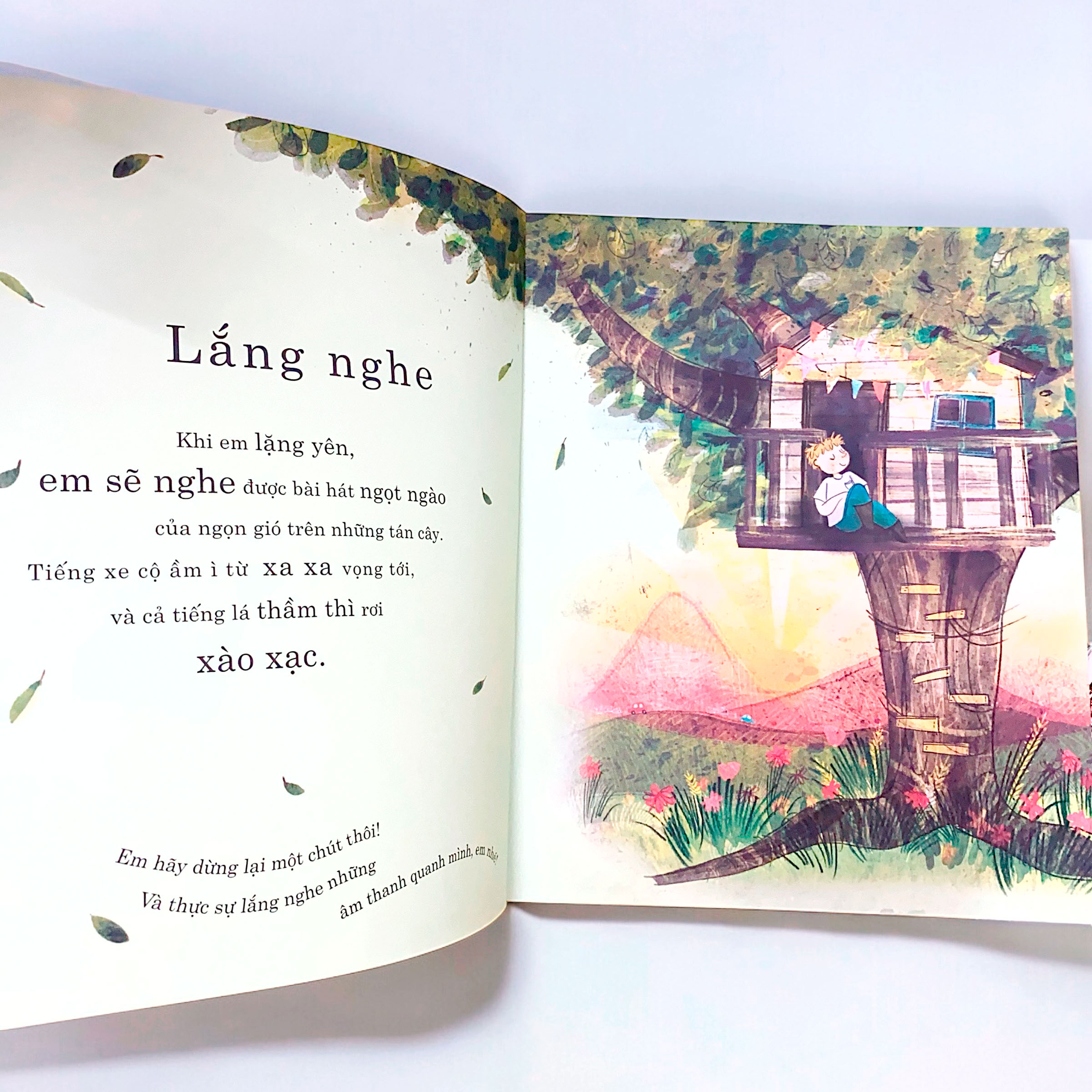 Sách cho bé - Hạnh Phúc Bây Giờ Và Ở Đây – Một Cuốn Sách Về Chánh Niệm Dành Cho Trẻ Em – Độ tuổi 3+