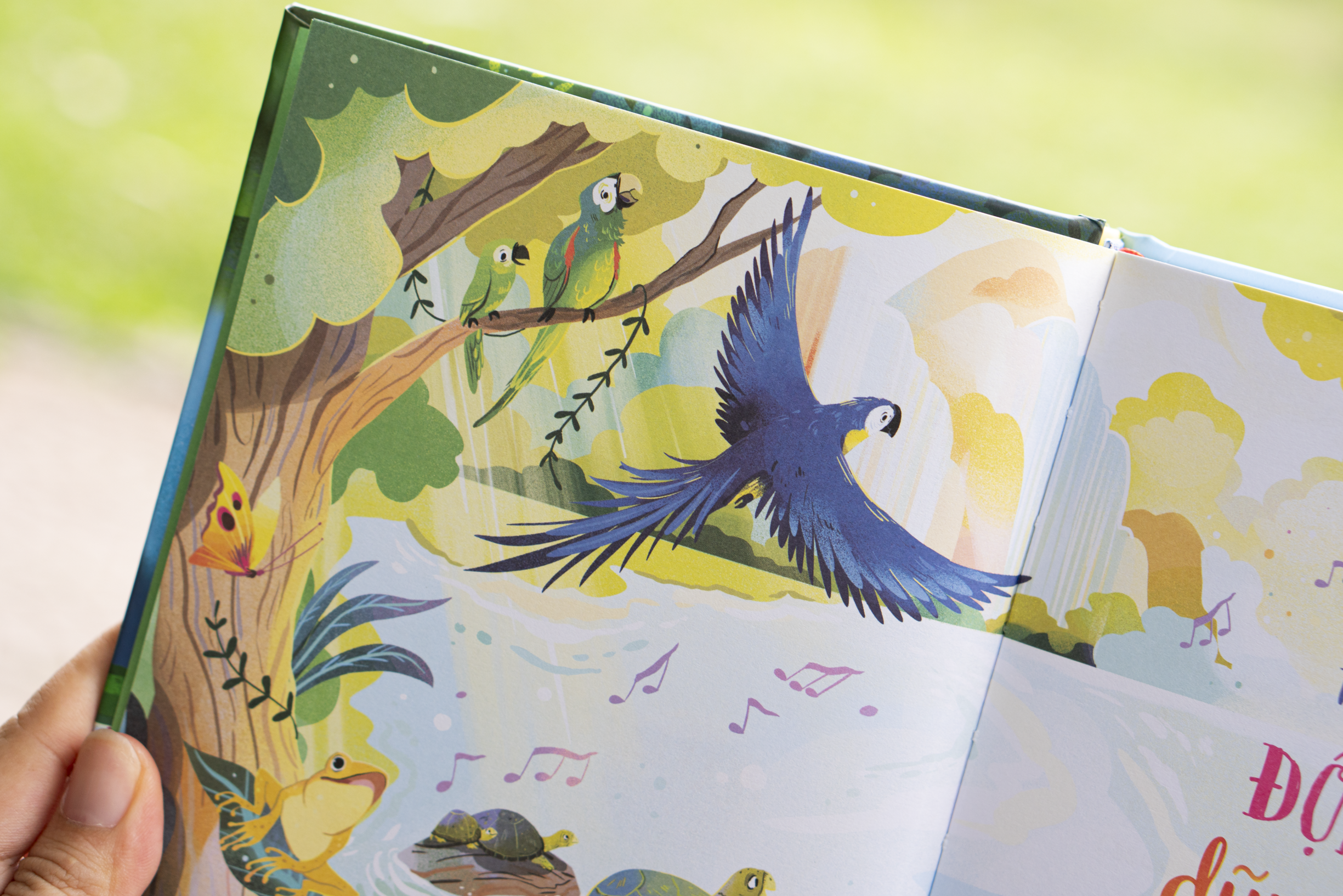 Illustrated Classics - Truyện Kể Về Các Động Vật Dũng Cảm Và Thông Minh