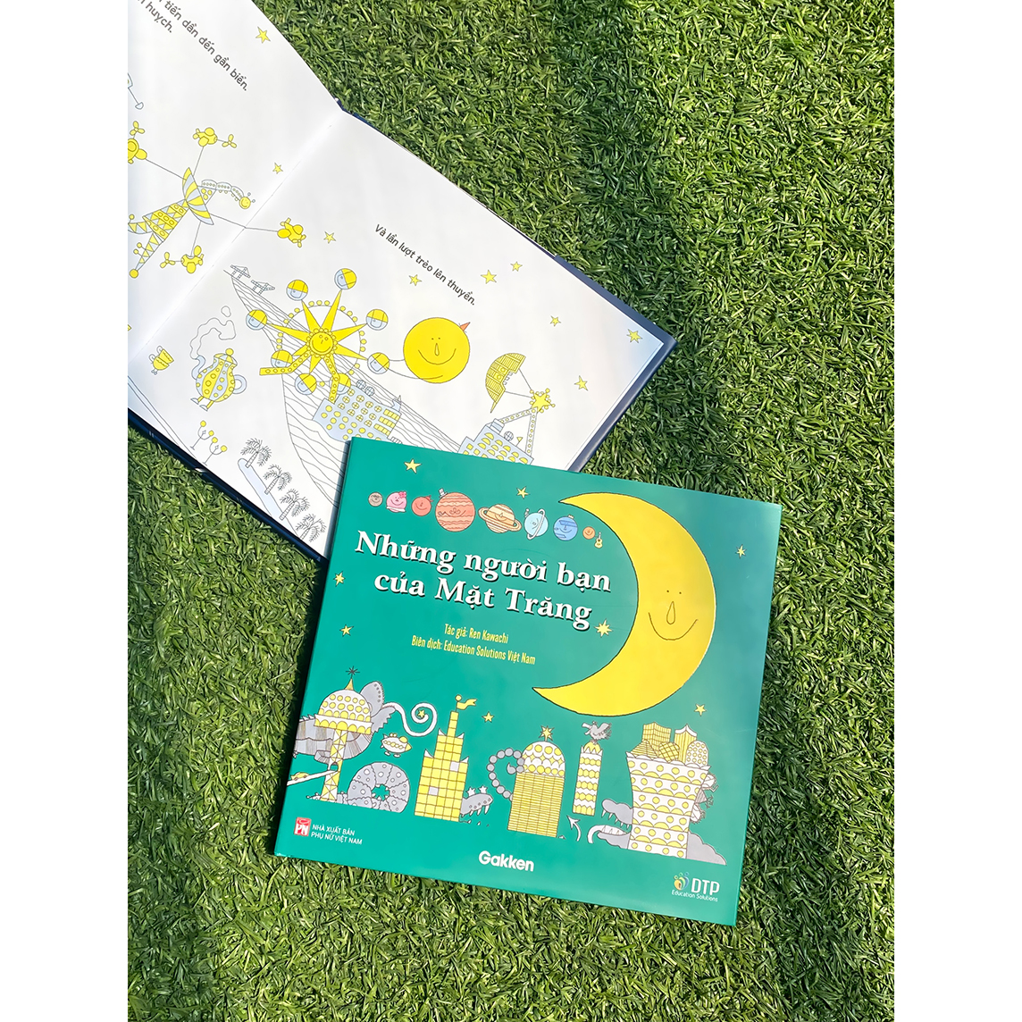 Những người bạn của Mặt Trăng