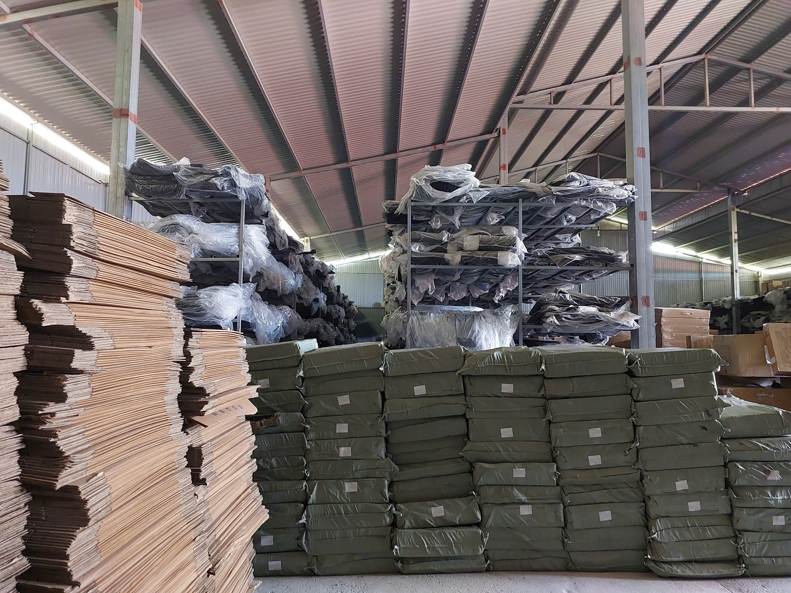 Bạt phủ ô tô Mini Copper chất liệu Polyester - màu đen cao cấp MACSIM màu đen - sử dụng trong nhà và ngoài trời