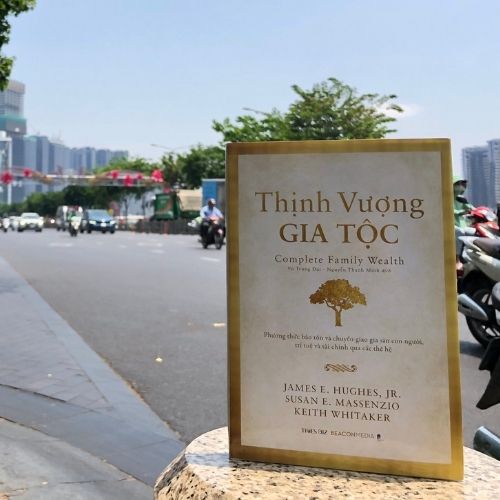 Sách - Thịnh Vượng Gia Tộc - Phương thức bảo tồn và chuyển giao gia sản con người, trí tuệ và tài chính qua các thế hệ - NXB Dân Trí - TIMES BOOKS