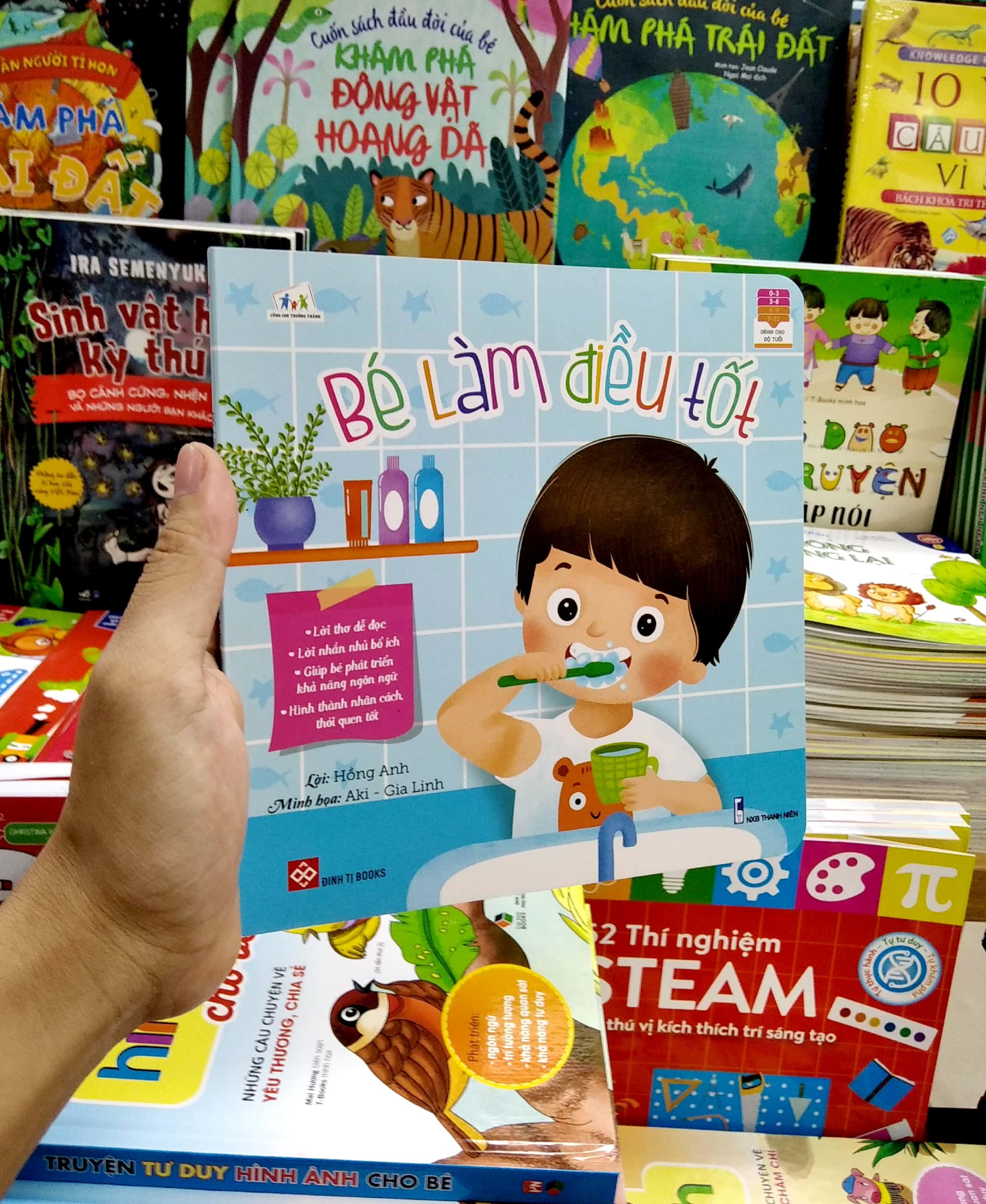 Bé Làm Điều Tốt