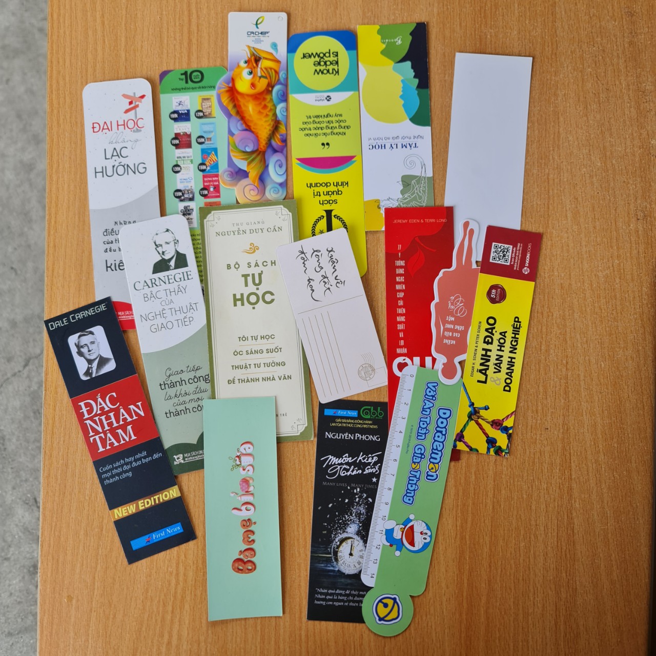 Combo 100 Bí Ẩn Đáng Kinh Ngạc Về: Khoa Học + Vũ Trụ (Tặng Bookmark Thiết Kế)