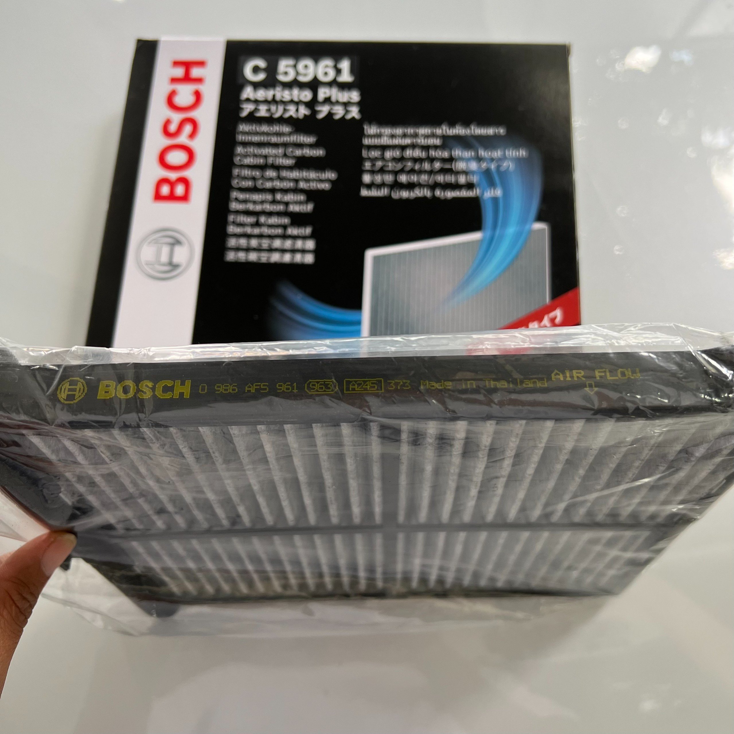 Lọc Gió Điều Hòa Than Hoạt Tính BOSCH Aeristo Plus C5961 Dành Cho Xe Mazda CX5 (11- ), Mazda 3 ( 13- 18)