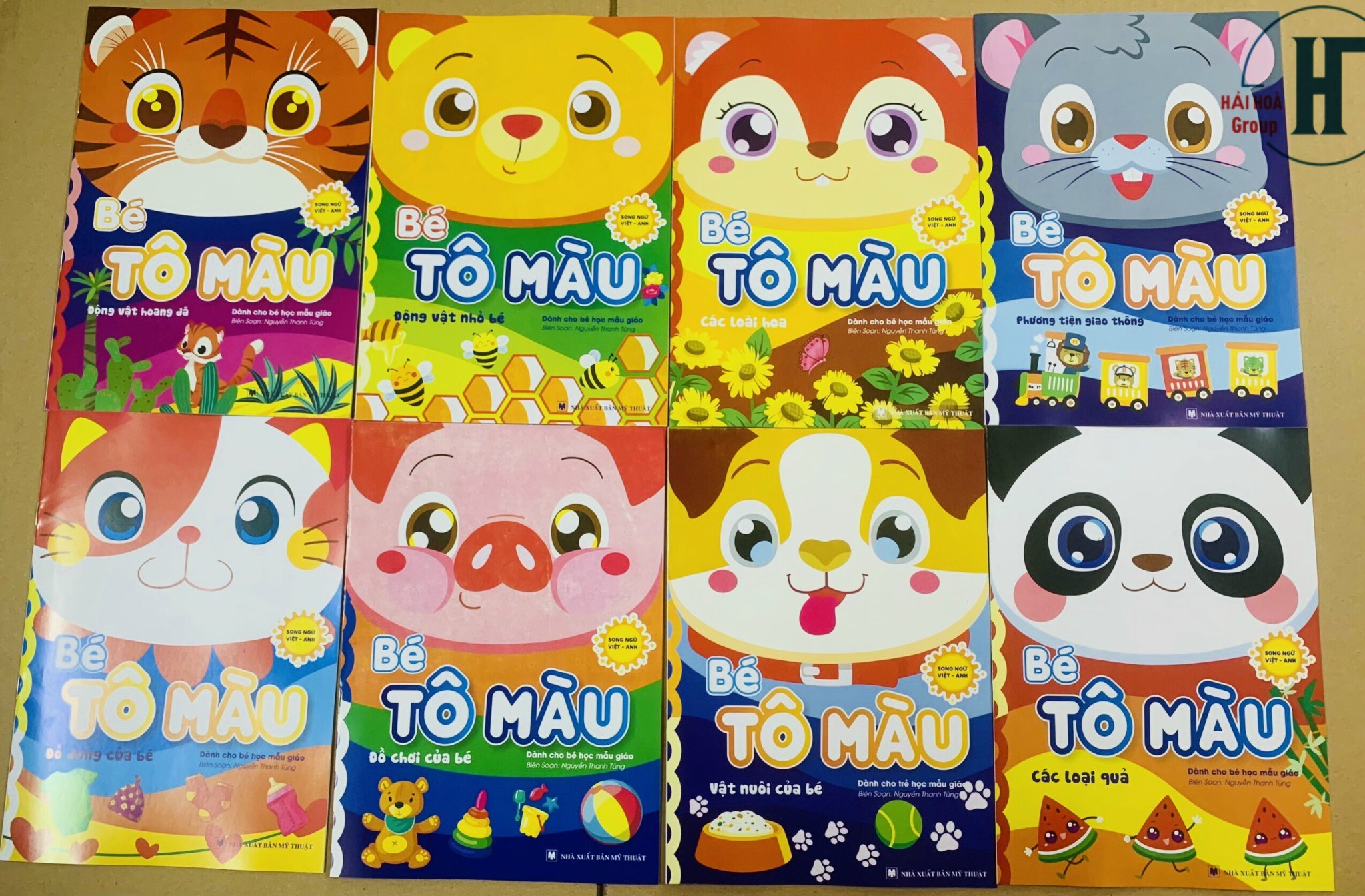 Sách- Combo Túi 8 quyển sách Tô Màu Tập làm Hoạ Sĩ nhí dành cho bé (Song ngữ Việt Anh)