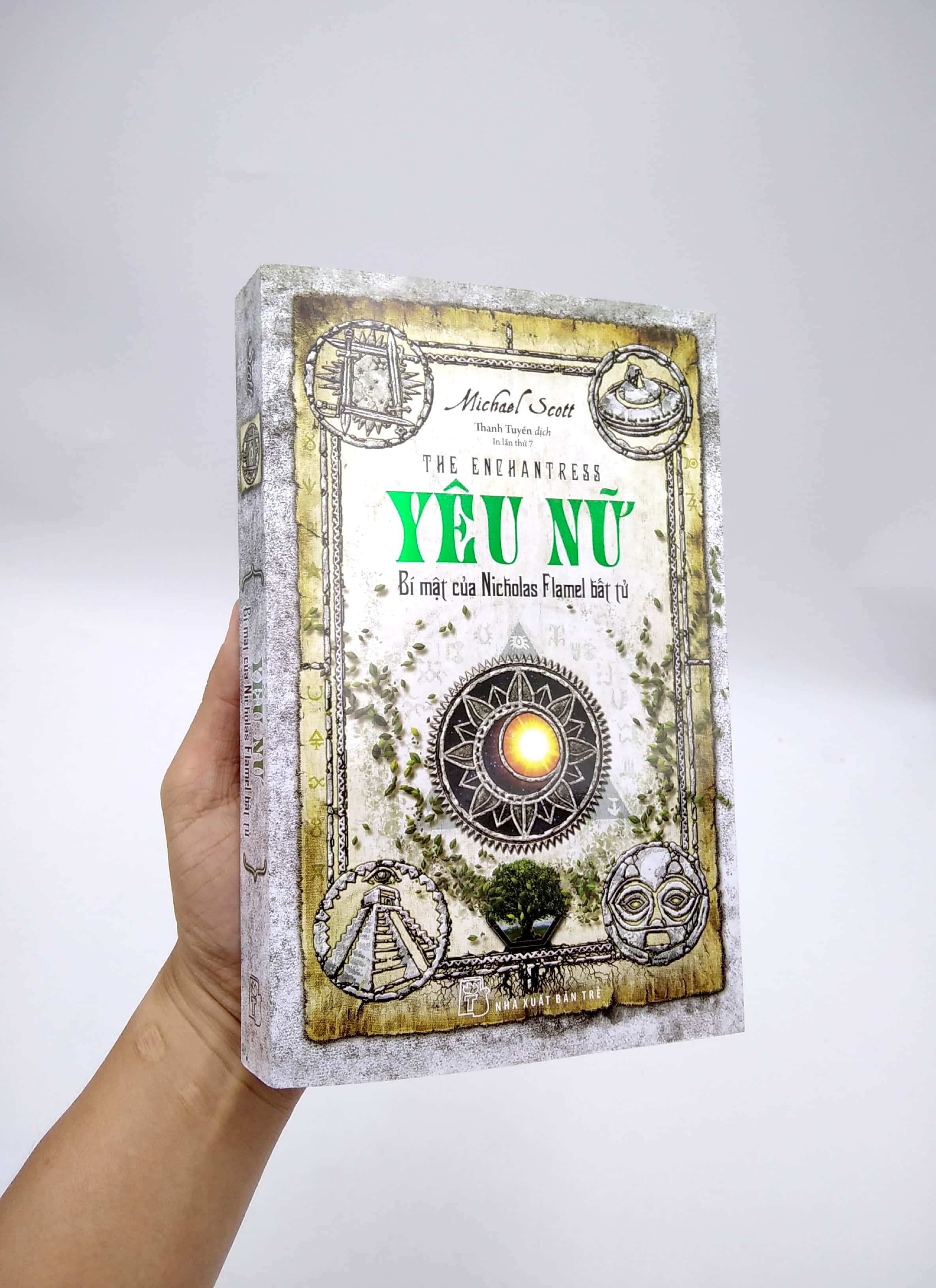 Bí Mật Của Nicholas Flamel - Yêu Nữ