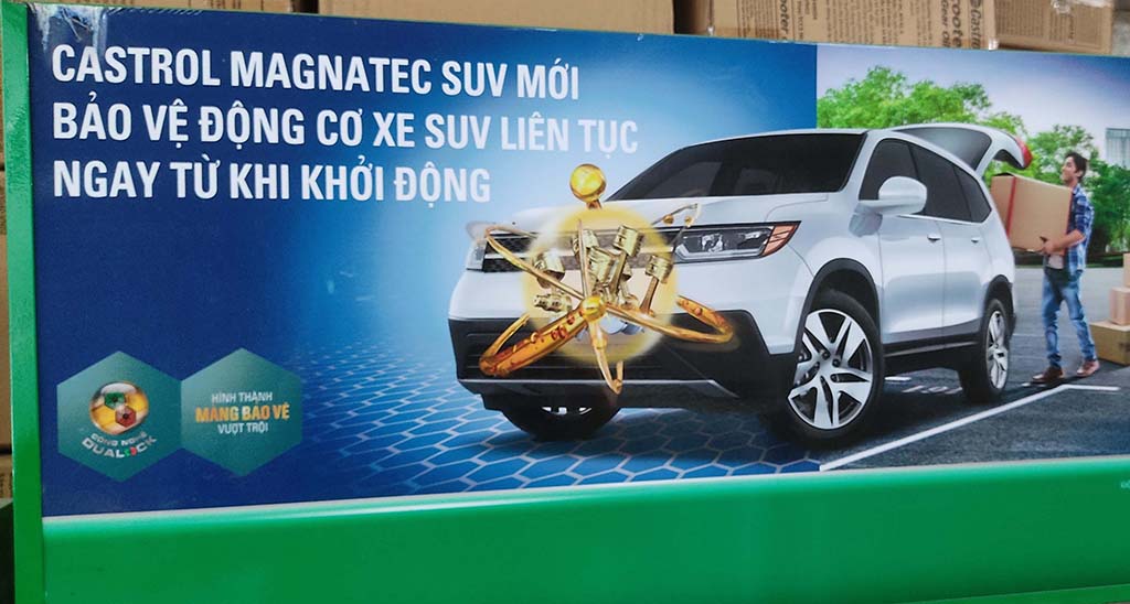 Dầu nhớt xe ô tô Castrol Magnatec SUV 5L (Dầu nhớt chuyên dụng cho xe SUV)