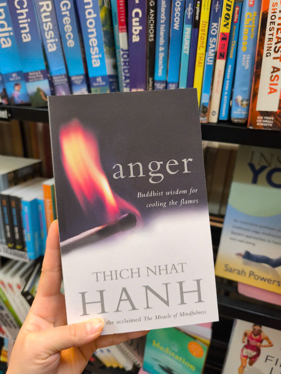 Sách - Anger by Thich Nhat Hanh: Buddhist wisdom for cooling the flames - English Book - Sách Ngoại Văn