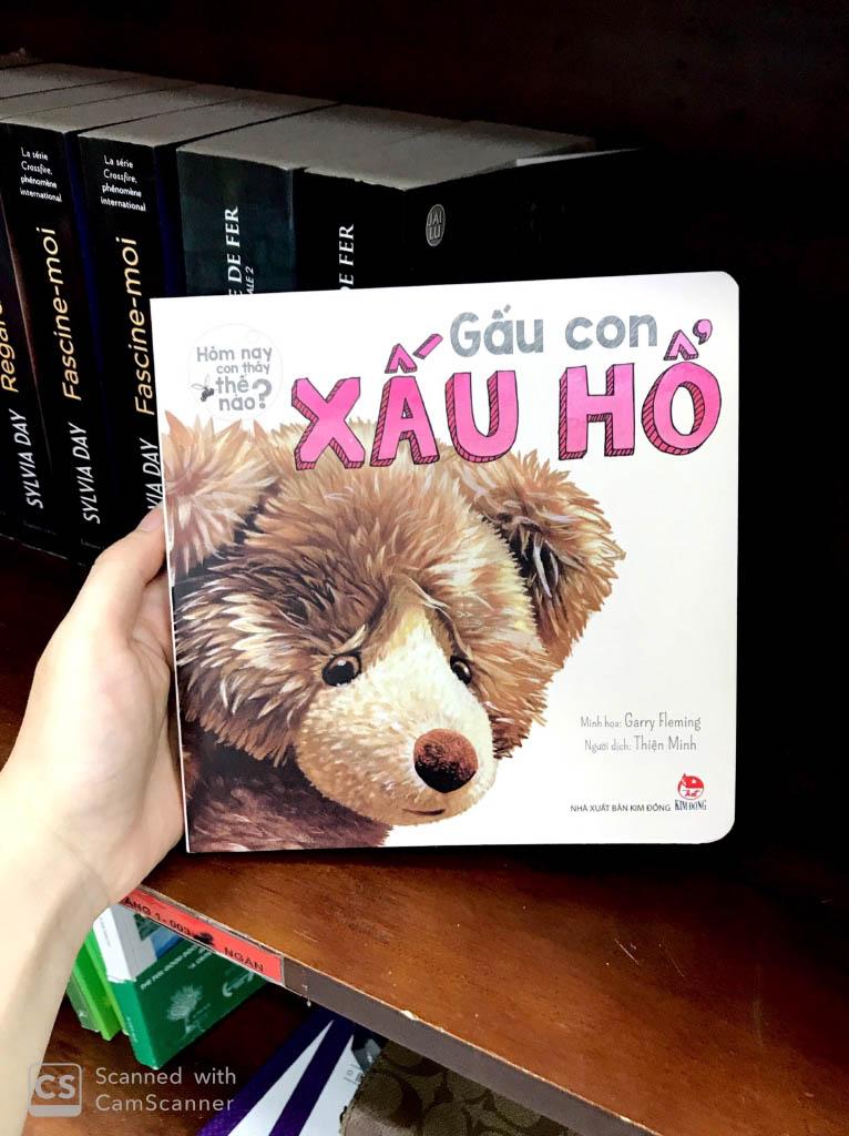 Hôm Nay Con Thấy Thế Nào - Gấu Con Xấu Hổ
