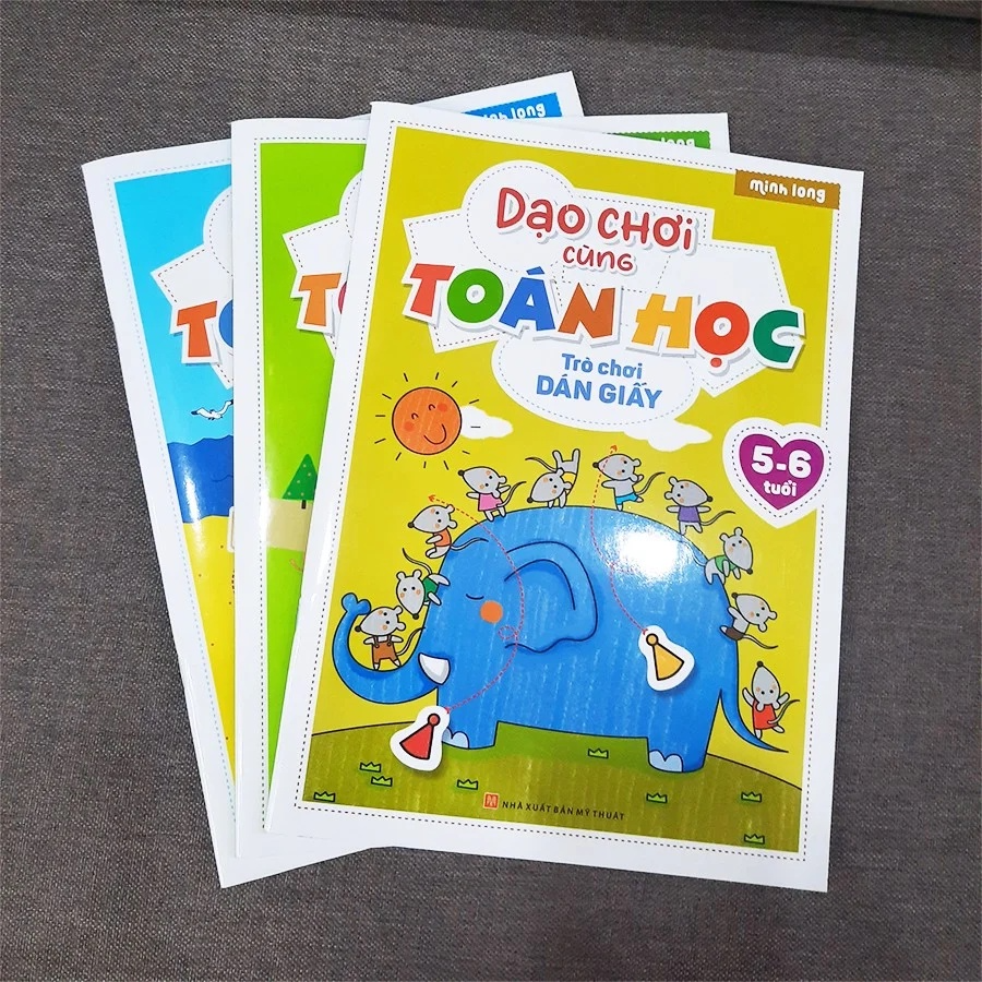 Sách - Dạo Chơi Cùng Toán Học - Trò Chơi Dán Giấy (5-6 tuổi)