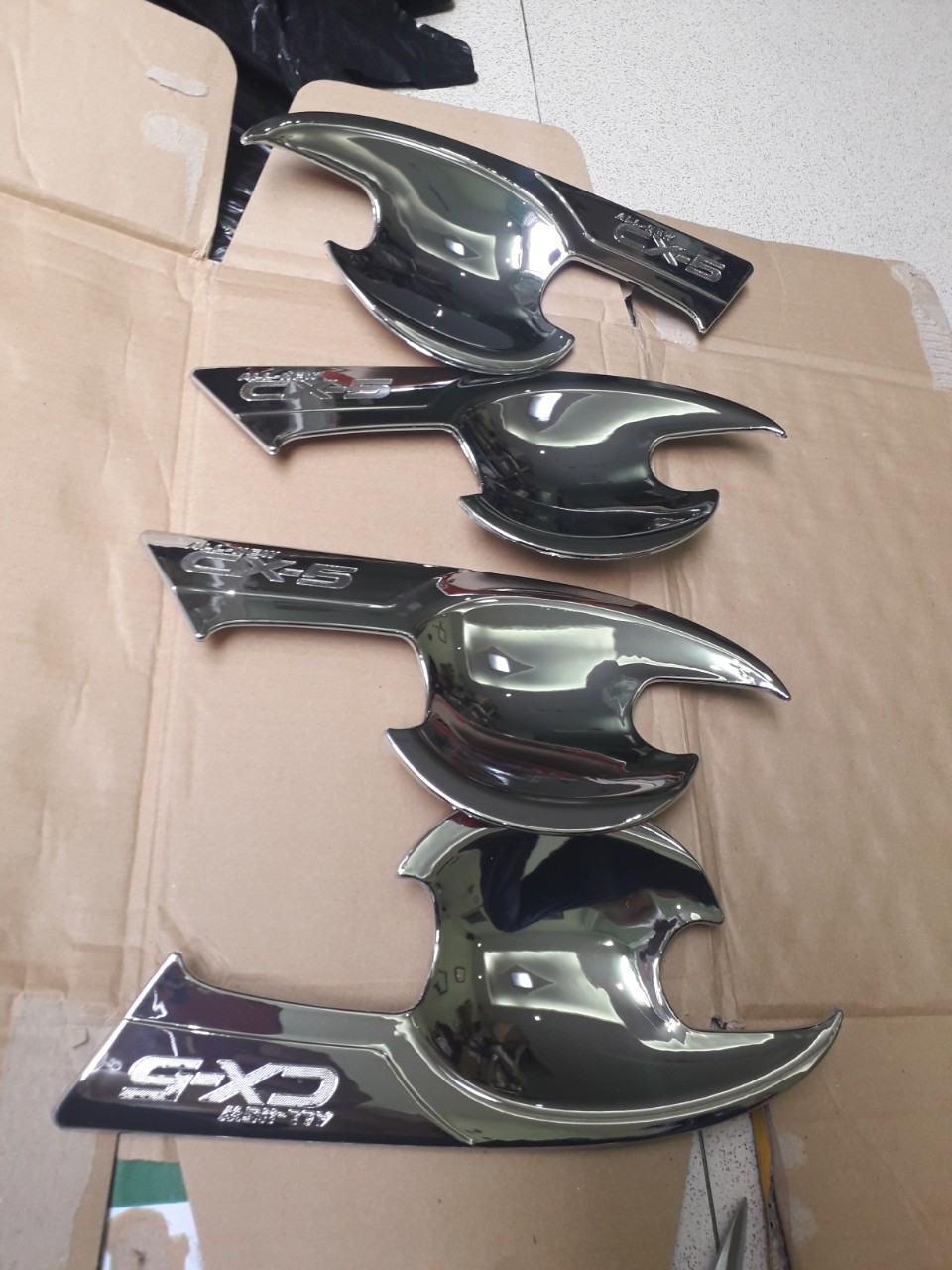 Bộ ốp hõm cửa Mạ crom dành cho xe Mazda Cx5 2014-2019