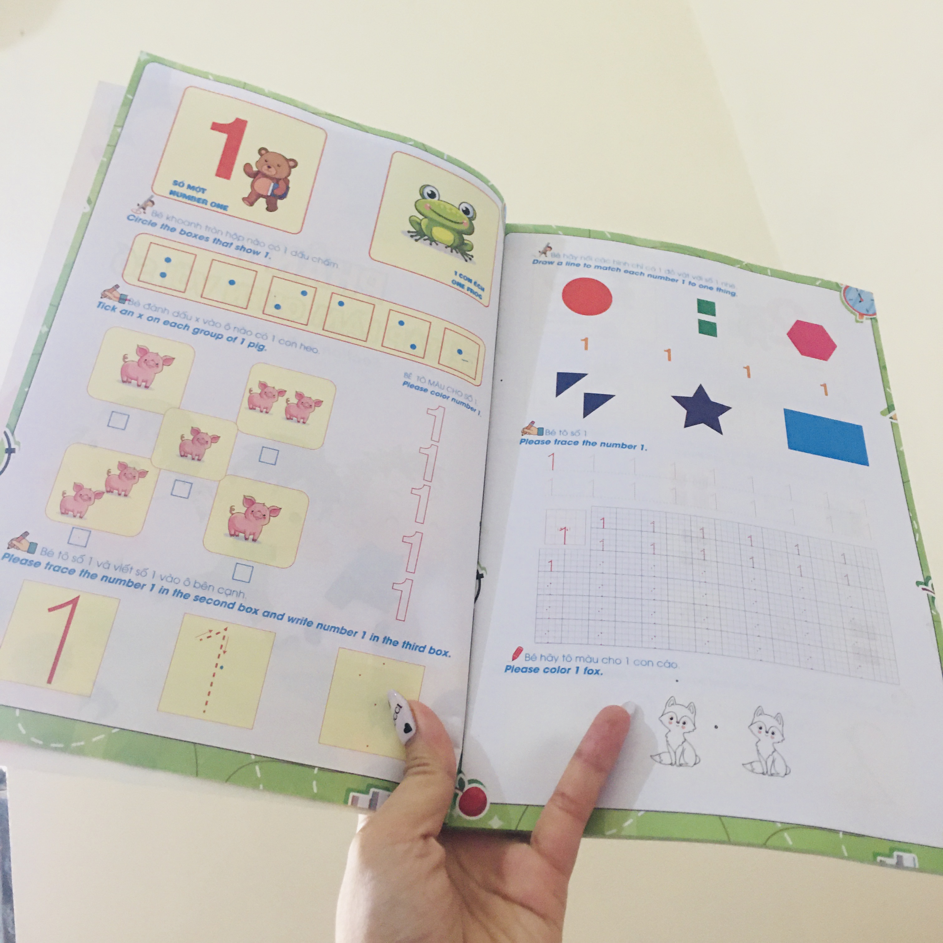Sách- Toán Tư Duy 104 trang giúp phát triển Tư Duy môn Toán dành cho bé 4-6 tuổi (Song ngữ Việt Anh)