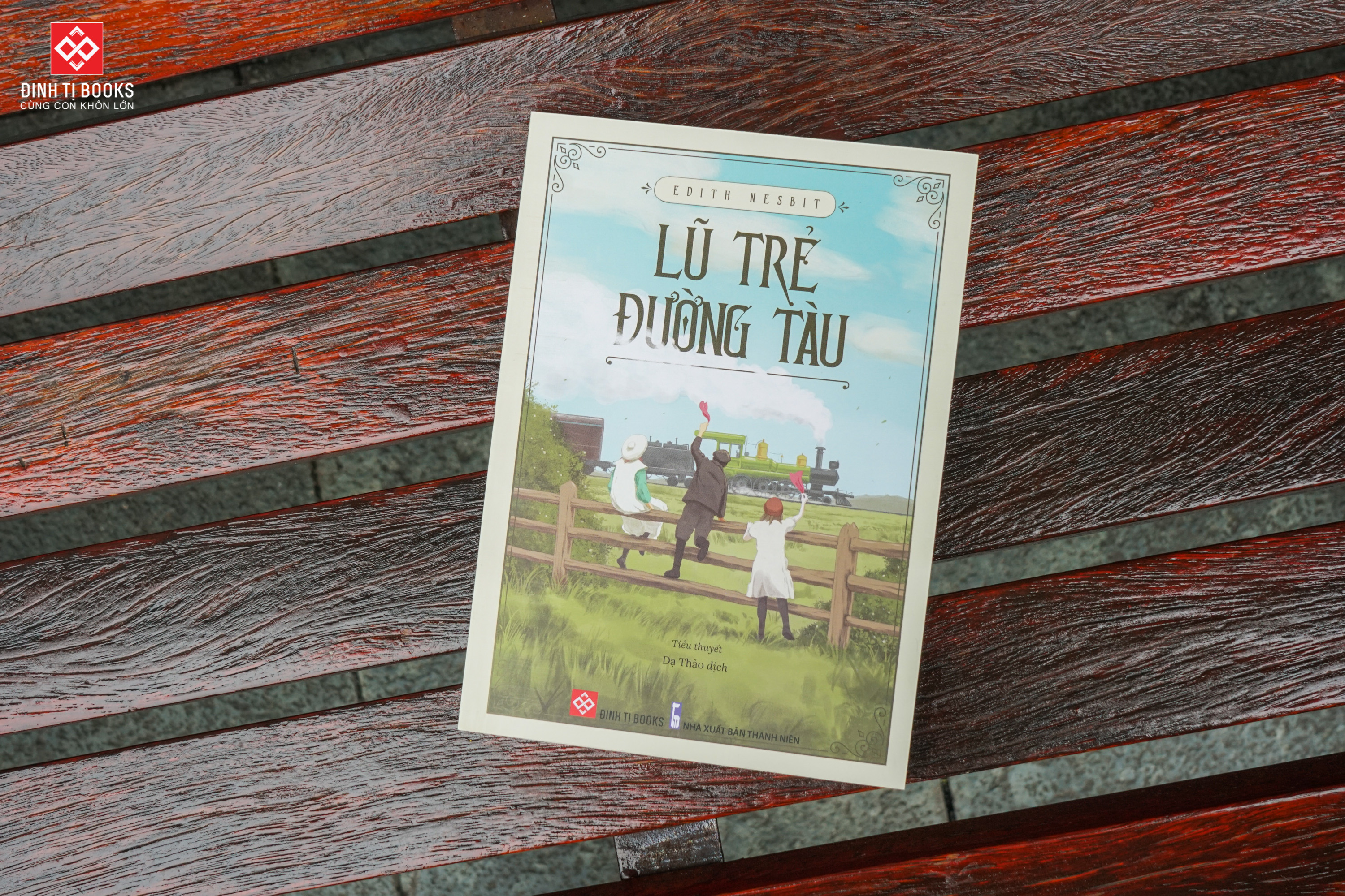 Sách - Lũ trẻ đường tàu Edith Nesbit - Đinh Tị Books
