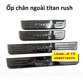 Ốp Bậc Cửa, Nẹp Bước Chân Trong, Ngoài Xe Toyota Rush 2023-2018 Vân titan Cao Cấp