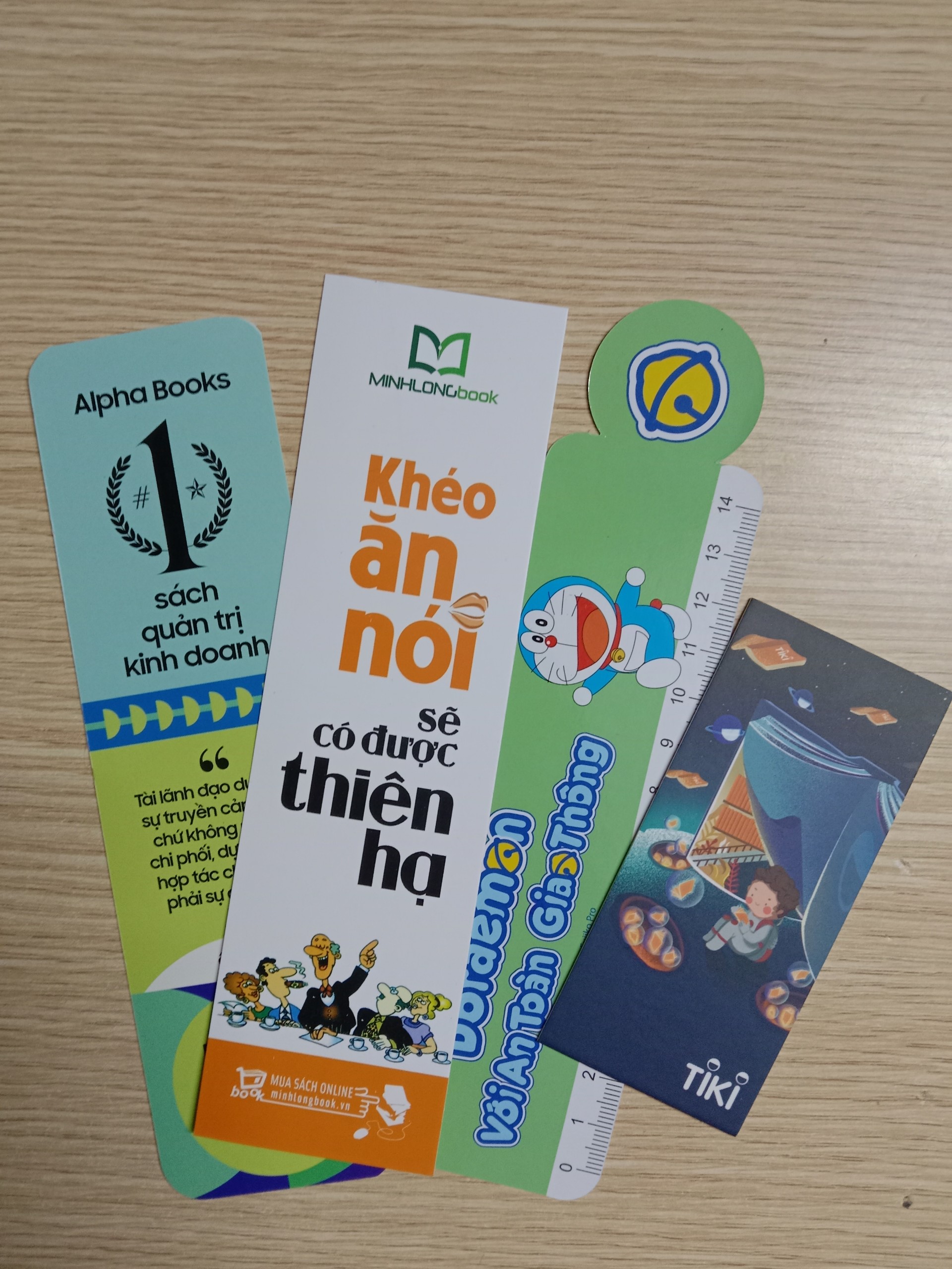 Combo 100 Bí Ẩn Đáng Kinh Ngạc Về: Khoa Học + Vũ Trụ (Tặng Bookmark Thiết Kế)
