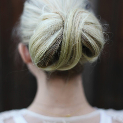 100 Perfect Hair Days: Step-by-Steps For Pretty Waves, Braids, Curls, Buns, And More!