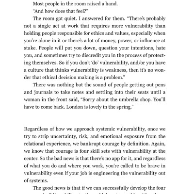 Dare to Lead : Brave Work. Tough Conversations. Whole Hearts.