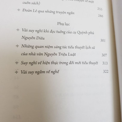 Tiếng Người Trong Văn (Hồi Ức Văn Chương)