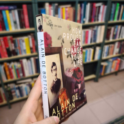 Sách - How Proust Can Change Your Life by Alain de Botton - Philosophy/ Nonfiction/ Self Help in English