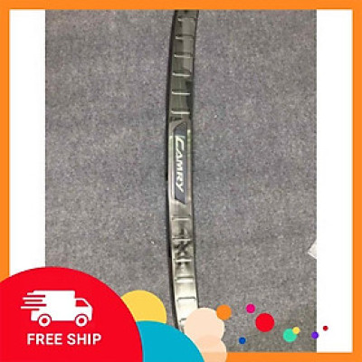 full bộ ốp bậc cốp trong, ngoài dành cho xe TOYOTA CAMRY 2019-2020 mẫu titan- ốp chống xước bậc cốp sau xe ô tô