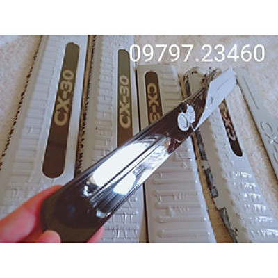 Ốp bậc cửa , nẹp bước chân mazda CX30 2021-2022 cao cấp -mẫu Titan 8 chi tiết