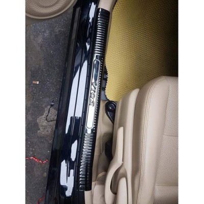  Ốp Bậc cửa trong Titan chống xước dành cho Vios 2019 2020-2021