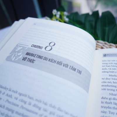 Sách - Marketing Du Kích REMIX - Maketing Du Kích Cho Doanh Nghiệp Từ A Đến Z