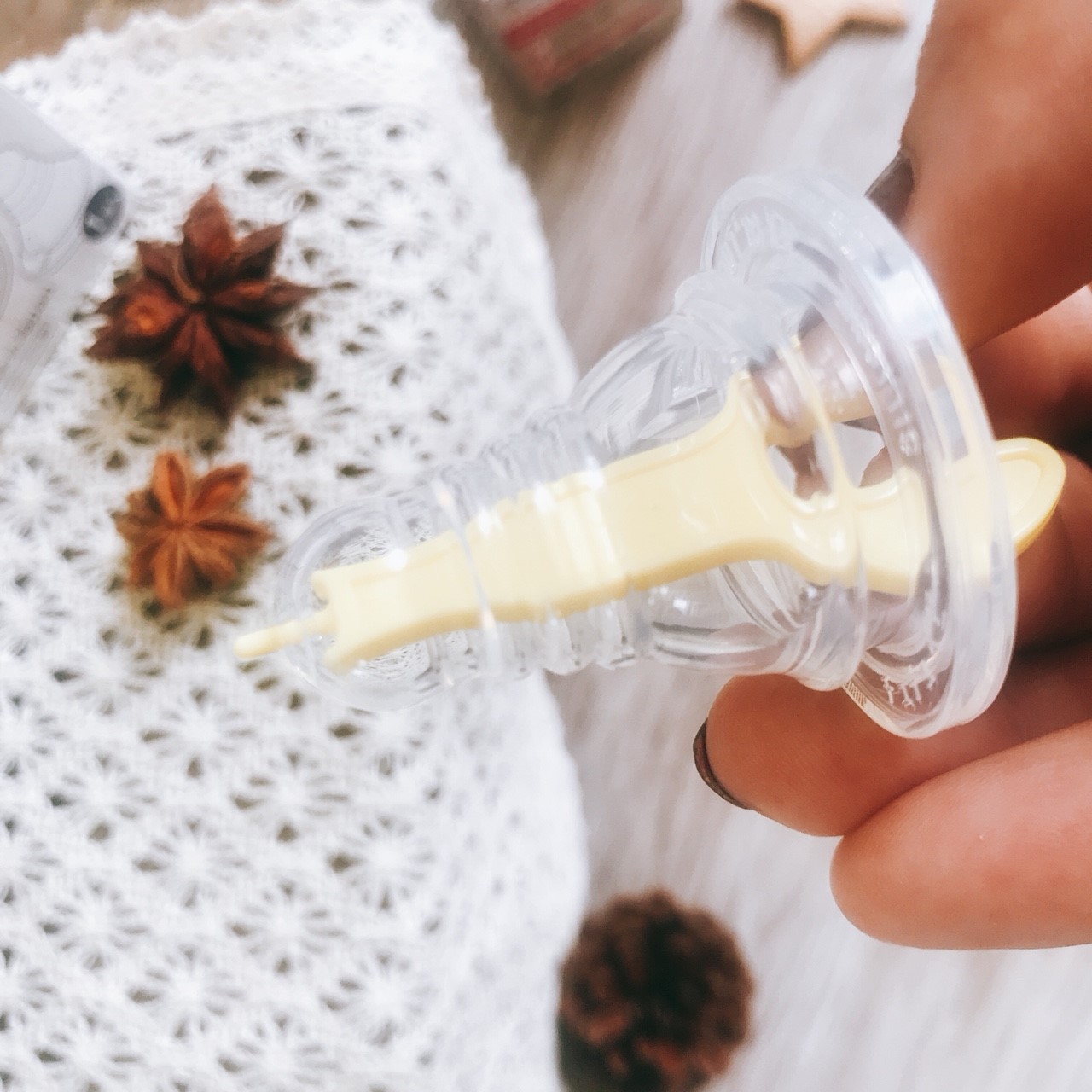 Combo Bình Sữa PPSU Cổ Thường 150ml + 1 Núm Vú Silicon (chống đầy hơi, sặc sữa) Chuchubaby