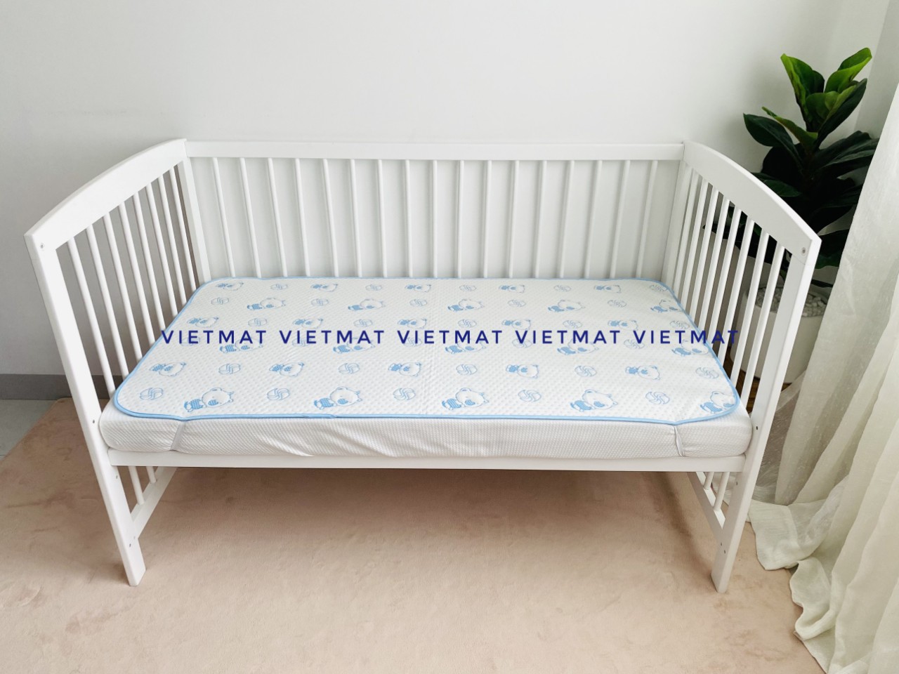 Combo 2 Tấm Lót Chống Thấm VIETMAT Màu Xanh (Size 70 x 100 cm)