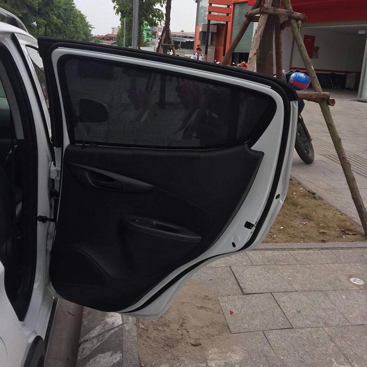 Bộ Rèm Chắn Nắng Nam Châm dành cho xe Vinfast Fadil