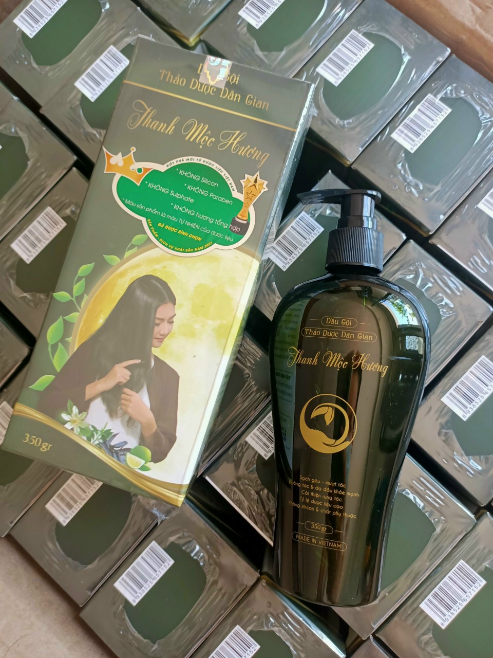 Dầu gội thảo dược Thanh Mộc Hương 350ml giảm rụng tóc, gàu ngứa - Tặng Kèm Cột Tóc Tai Thỏ Màu Ngẫu Nhiên