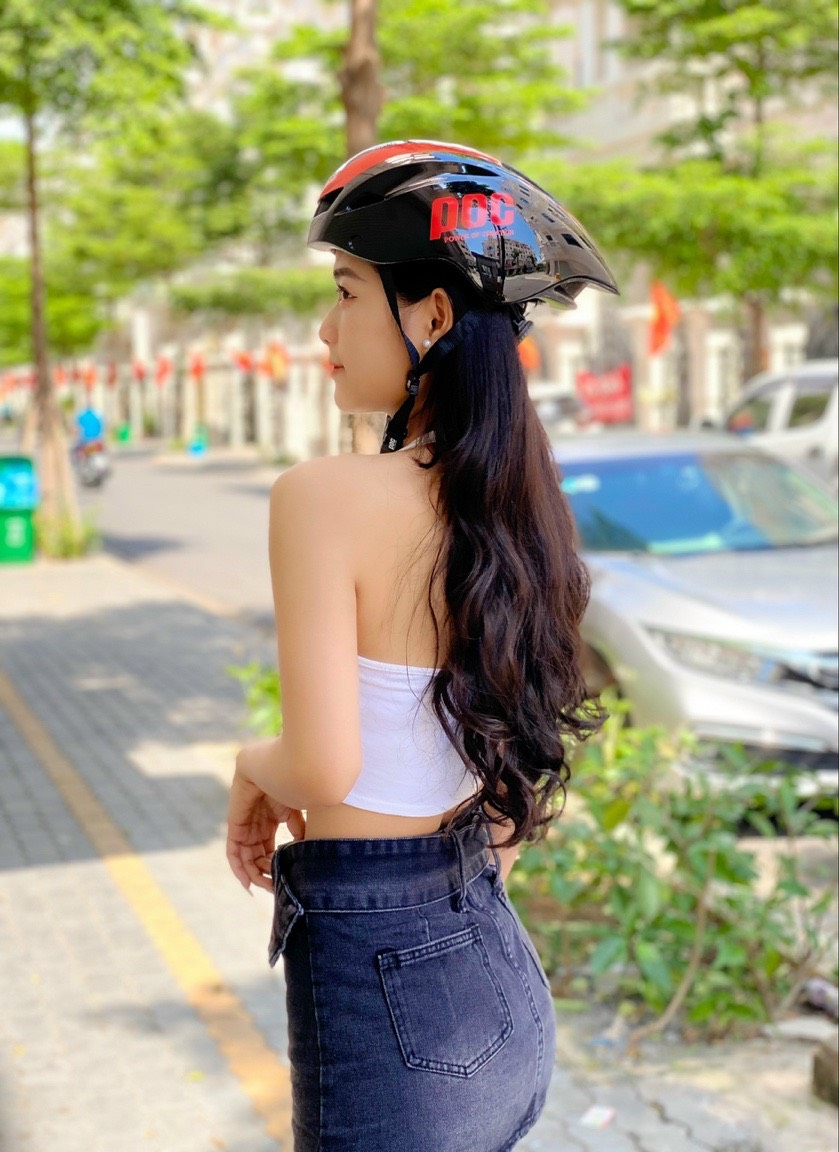 (Chính Hãng) Nón POC P01 mẫu mới khóa nam châm, tặng bộ lót, túi đựng nón
