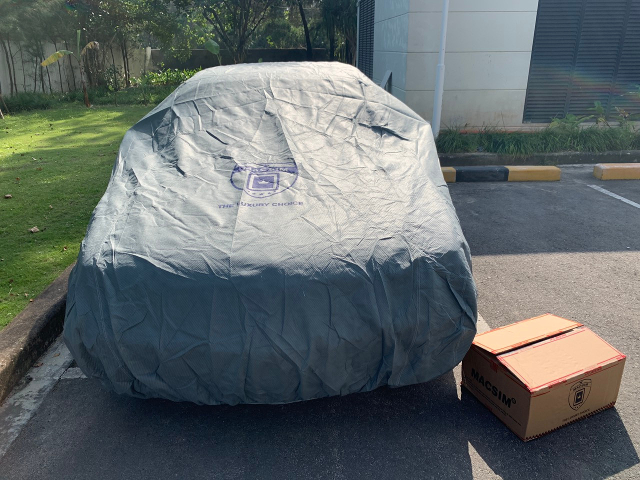 Bạt phủ ô tô chất liệu vải không dệt 3 lớp cao cấp thương hiệu MACSIM cho xe ô tô Mazda CX3 - màu ghi