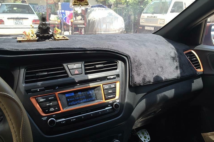Thảm Nỉ Chống Nóng Táp Lô Xe Ô Tô Ford Ranger Xls Số Tự Động CATA TAPLOFORDRA - XLS (Đen)