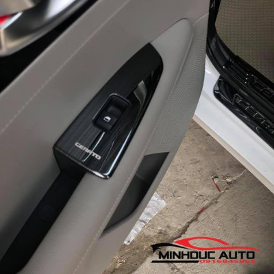 BỘ ỐP NỘI THẤT TITAN CERATO 2019