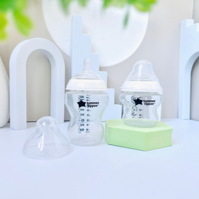 COMBO 2 Bình Sữa Ty Siêu Mềm Tự Nhiên Tommee Tippee Natural Start 150ml & 260ml