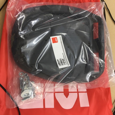 Thùng Givi C30N, kèm đế, ốc gắn, thùng gắn sau xe máy 30 lit