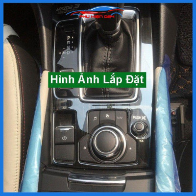 Ốp nội thất Mazda 3 2017-2018-2019 vân Titan bảo vệ chống trầy xước và làm đẹp xe