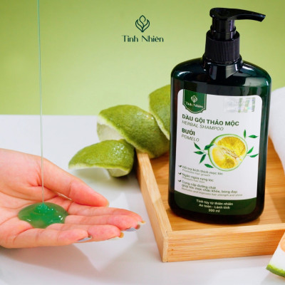 Dầu Gội Thảo Mộc Bưởi Tinh Nhiên giúp phục hồi hư tổn, cho mái tóc khỏe mạnh