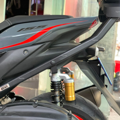 Thùng givi B270N, baga SRX (S) lắp cho xe NVX 155 VVA