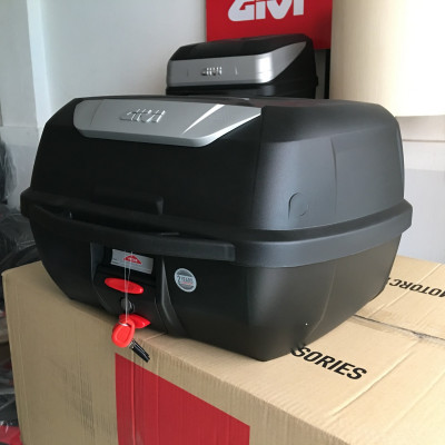 Thùng xe Dream, thùng Givi E43NTL và baga givi lắp cho Honda Dream