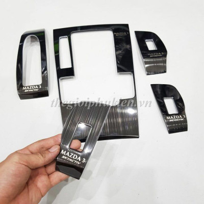 Ốp nội thất Titan Mazda Mazda 3 2020