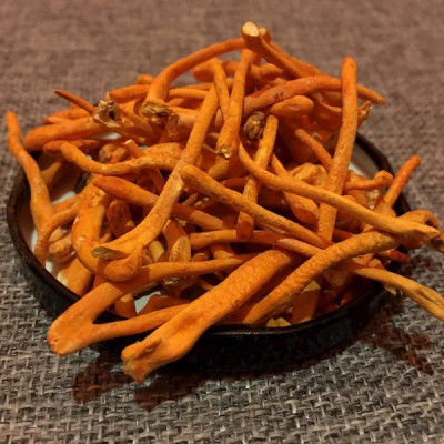 Đông trùng hạ thảo mật ong rừng Phúc Khang 300g - Hũ thủy tinh cao cấp - Công nghệ sấy thăng hoa - Chống lão hóa ,phòng ngừa ung thư ,tim mạch ,bồi bổ cơ thể ...làm quà biếu , quà tặng , bảo vệ sức khỏe