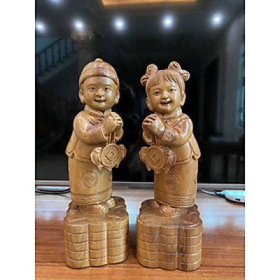 Cặp tượng tiểu đồng chúc phúc trang trí phòng khách bằng gỗ bách xanh thơm phức kt cao 40×14cm