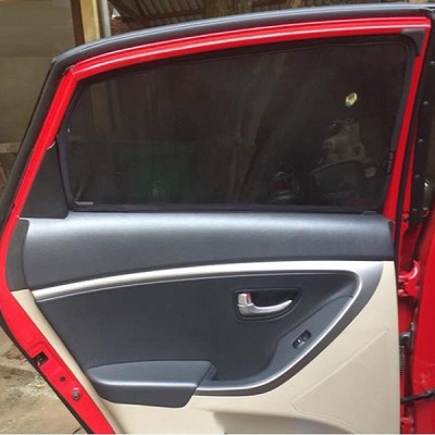 Bộ Rèm Chắn Nắng Nam Châm dành cho xe Hyundai i10